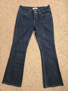 LEVIS 526 Slender Boot Jeans Womens Size 29 Dark Wash Pockets Western Bootcut
